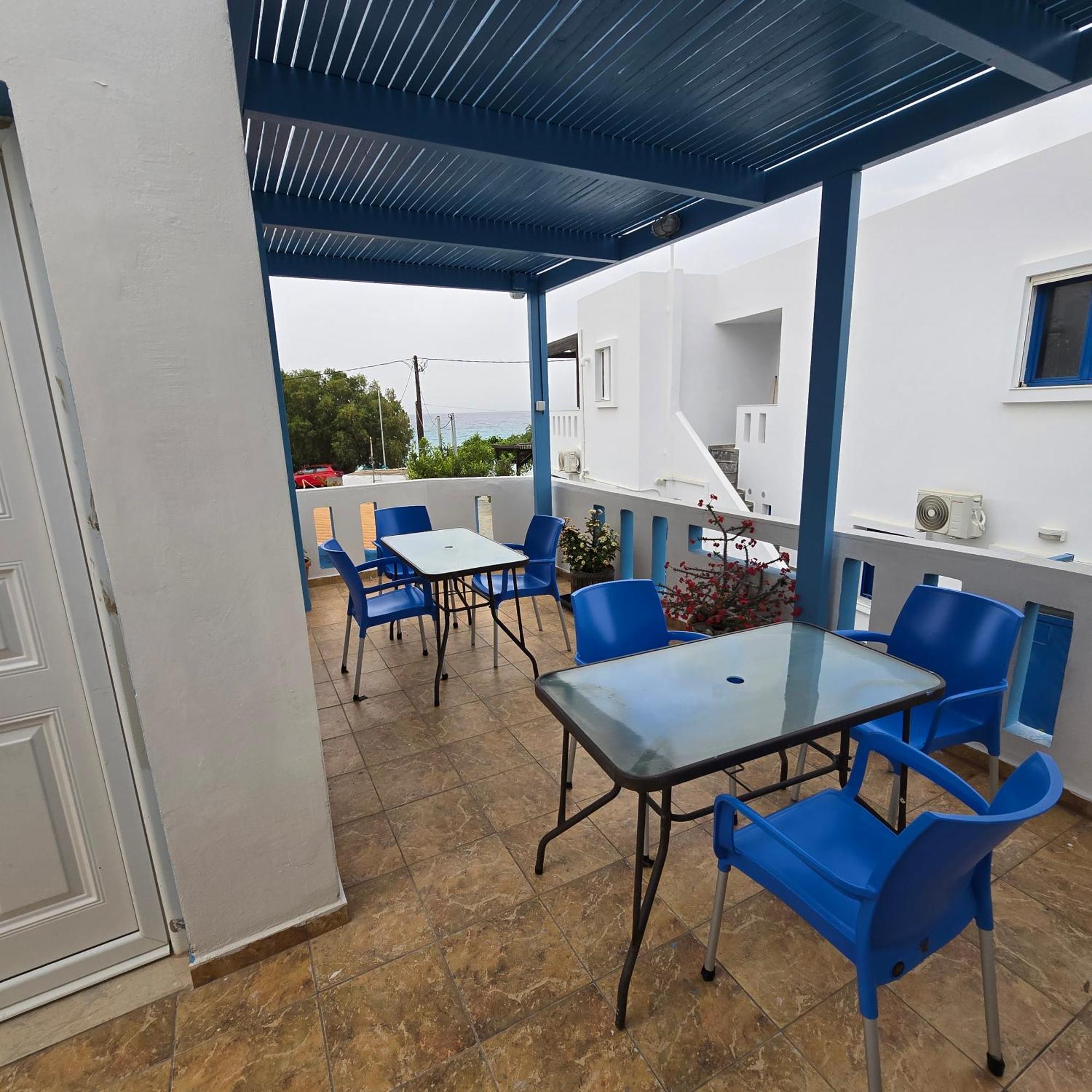 Soula Appartments Makrýgialos Quarto foto