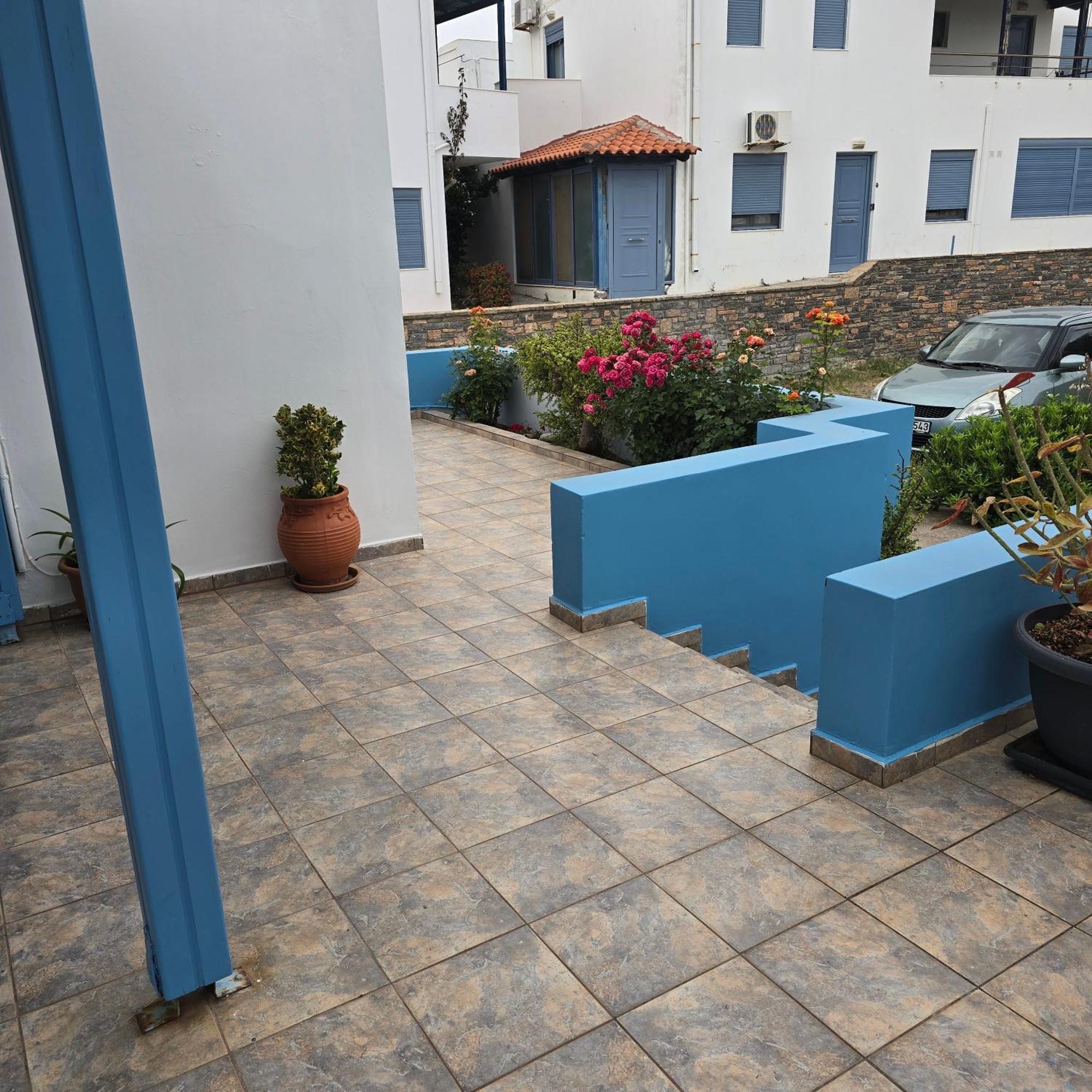 Soula Appartments Makrýgialos Quarto foto